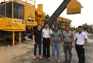 Equipe de comissionamento da Usina de Asfalto